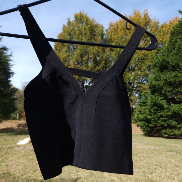 Guess bandage crop top size S - Picture 5 of 6